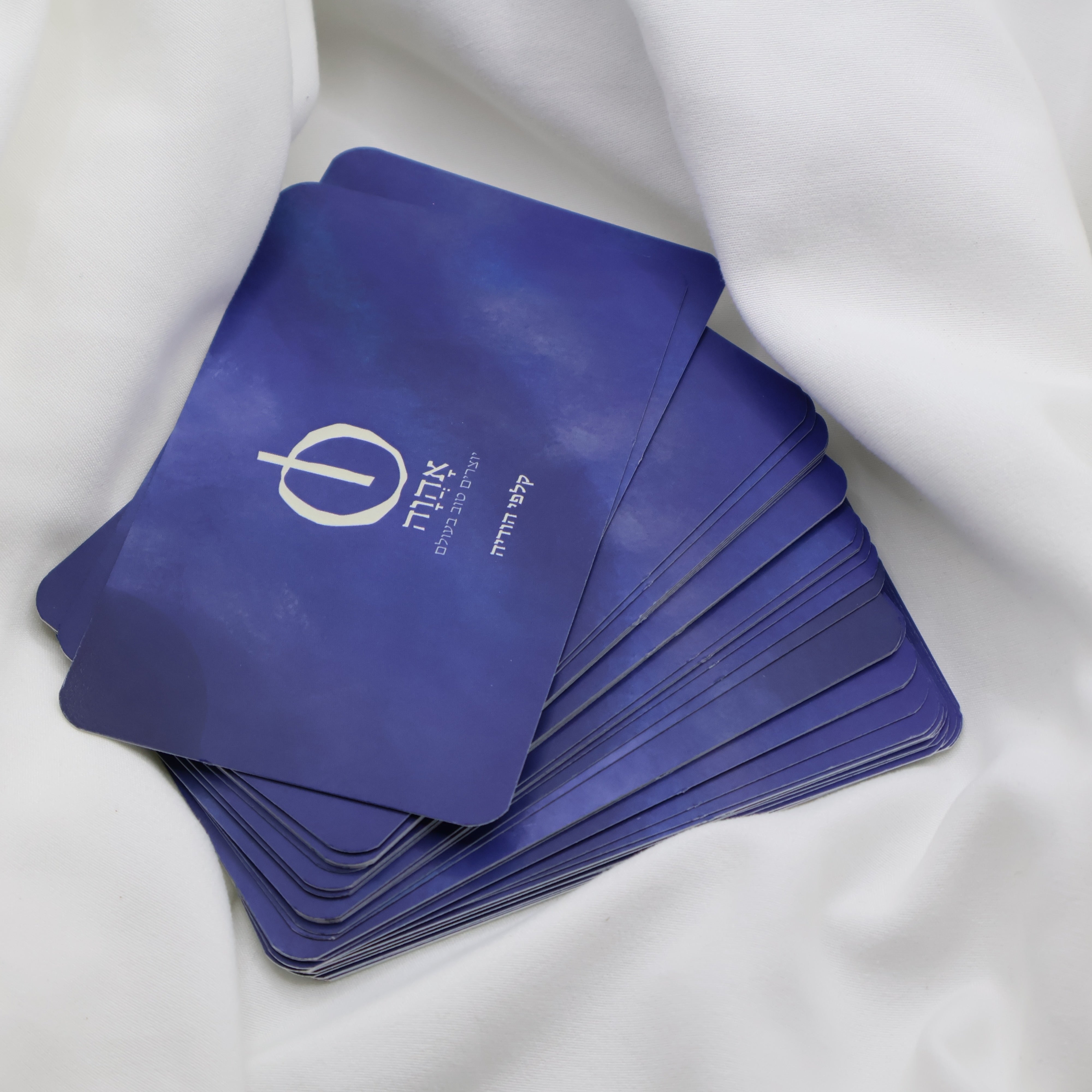 קלפים מבית אהוה · סדרת הודיה